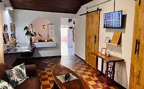 Casa Toia - Cerca del río, cerca de vos